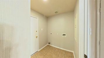 featured image of 2843 Maybrook Hollow Ln #2843