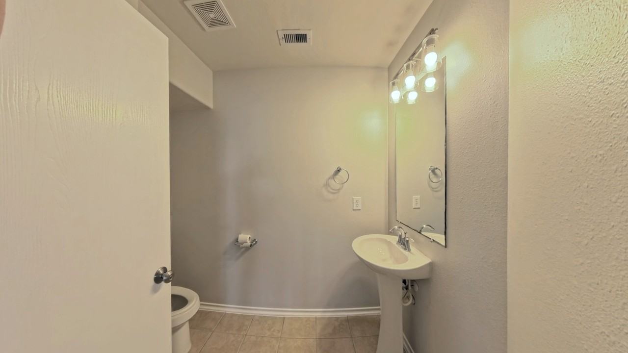 2843 Maybrook Hollow Ln #2843 - Photo 2 of 20