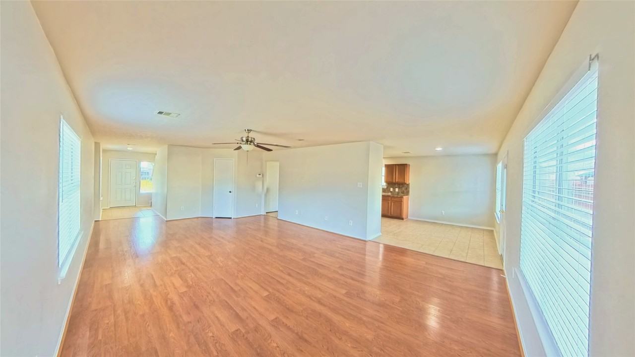 2843 Maybrook Hollow Ln #2843 - Photo 5 of 20