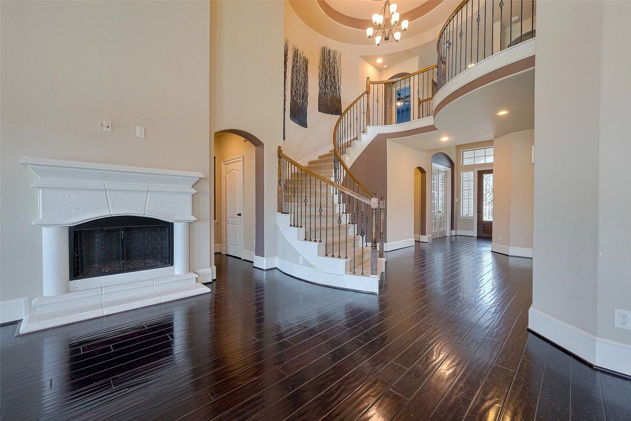 27414 Wooded Canyon Dr #27414 - Photo 4 of 22