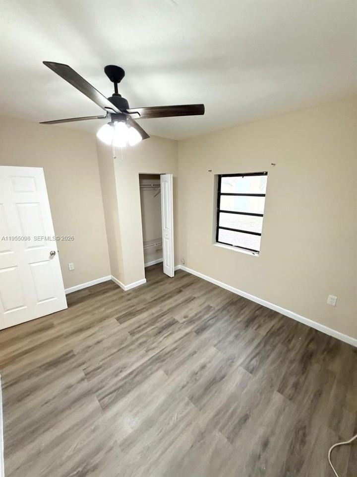 1340 Peri St #1340A - Photo 4 of 9