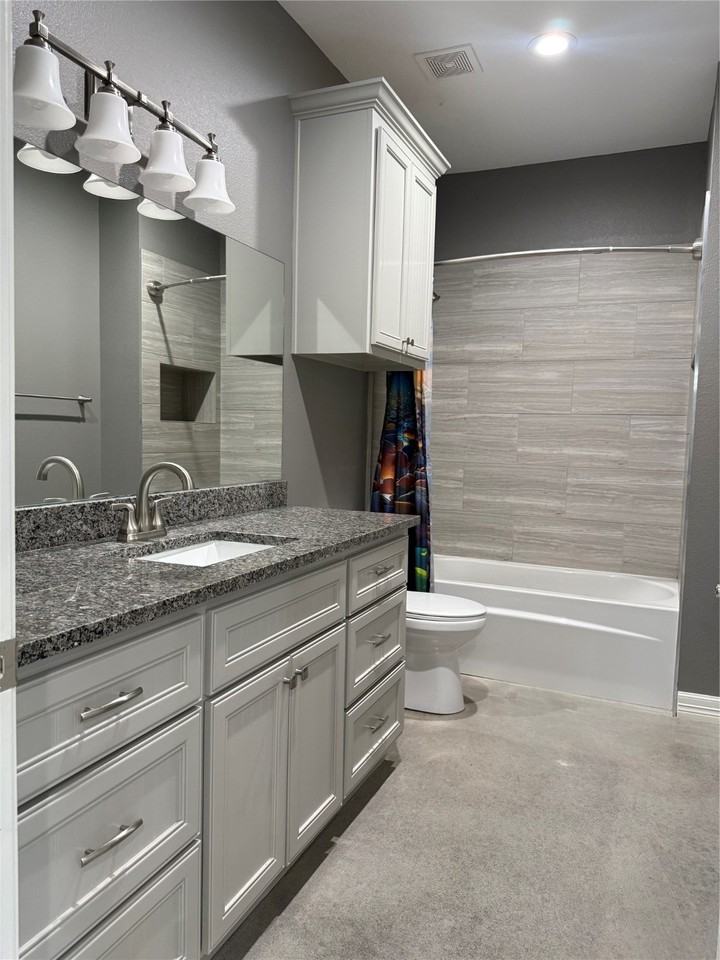 17980 Fm 2090 Rd #17980 - Photo 7 of 15