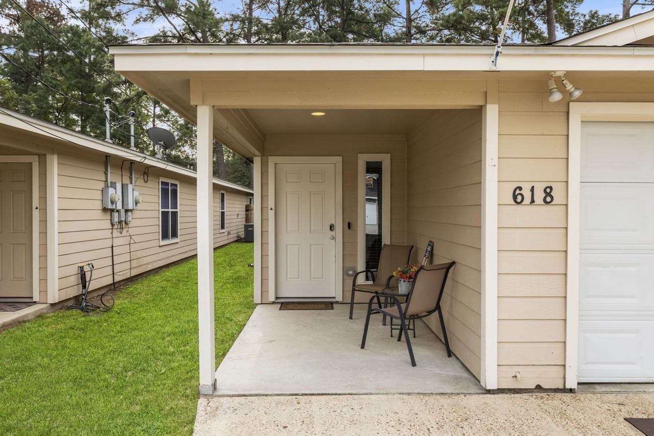 620 Foster St #620 - Photo 6 of 22