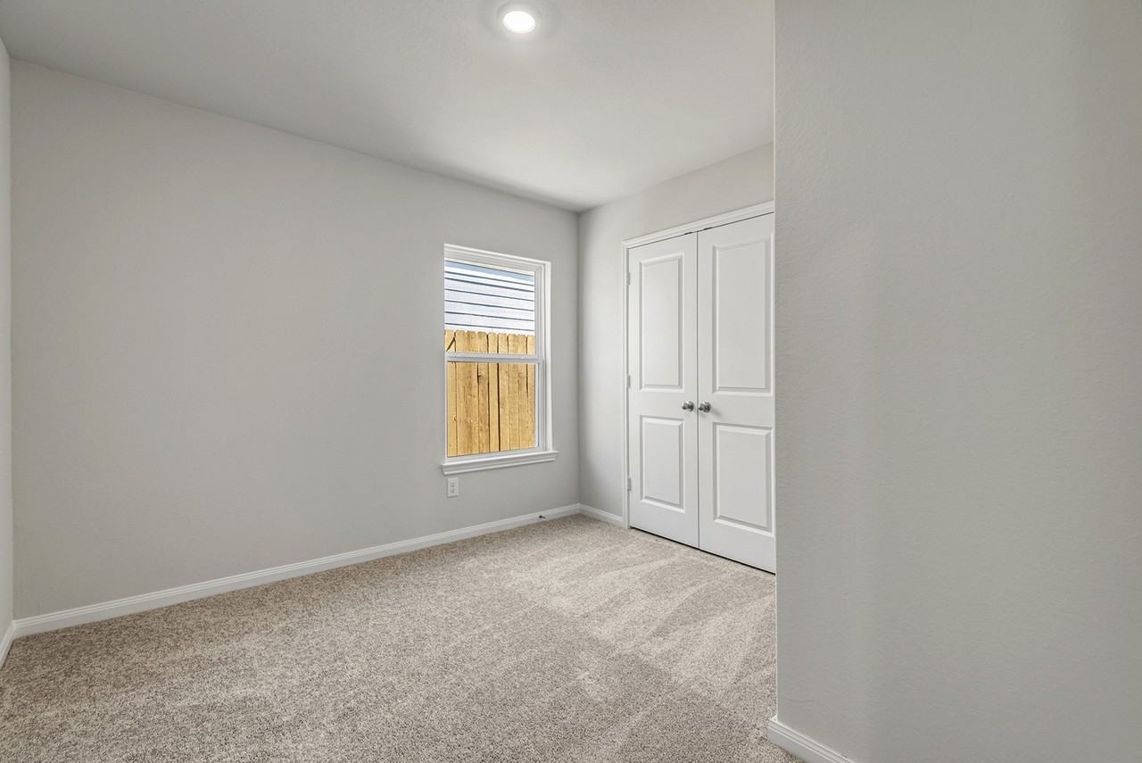 8203 Burnt Orchid Dr #8203 - Photo 4 of 13