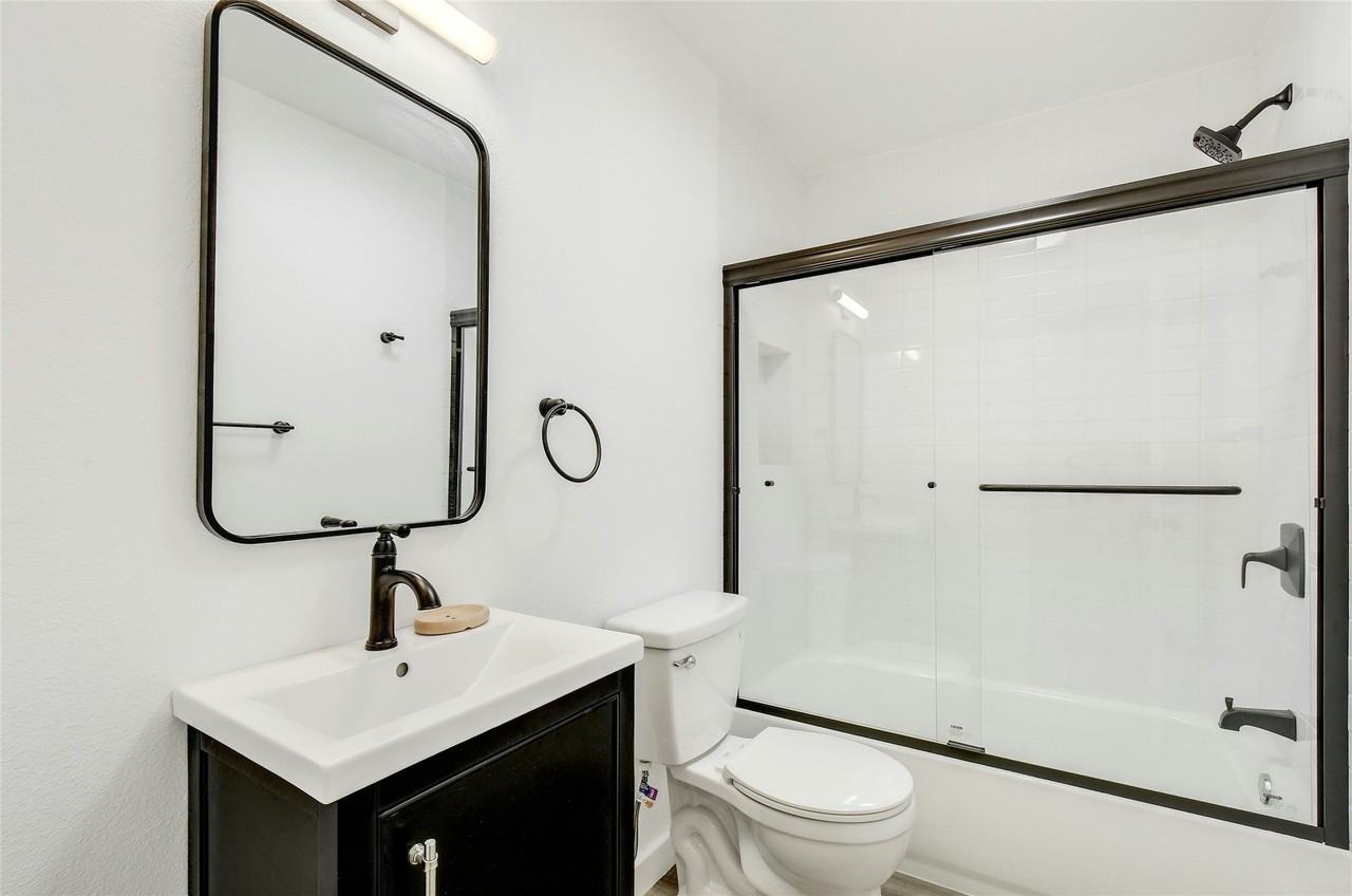 5610 Meadow Crst #5610 - Photo 5 of 25