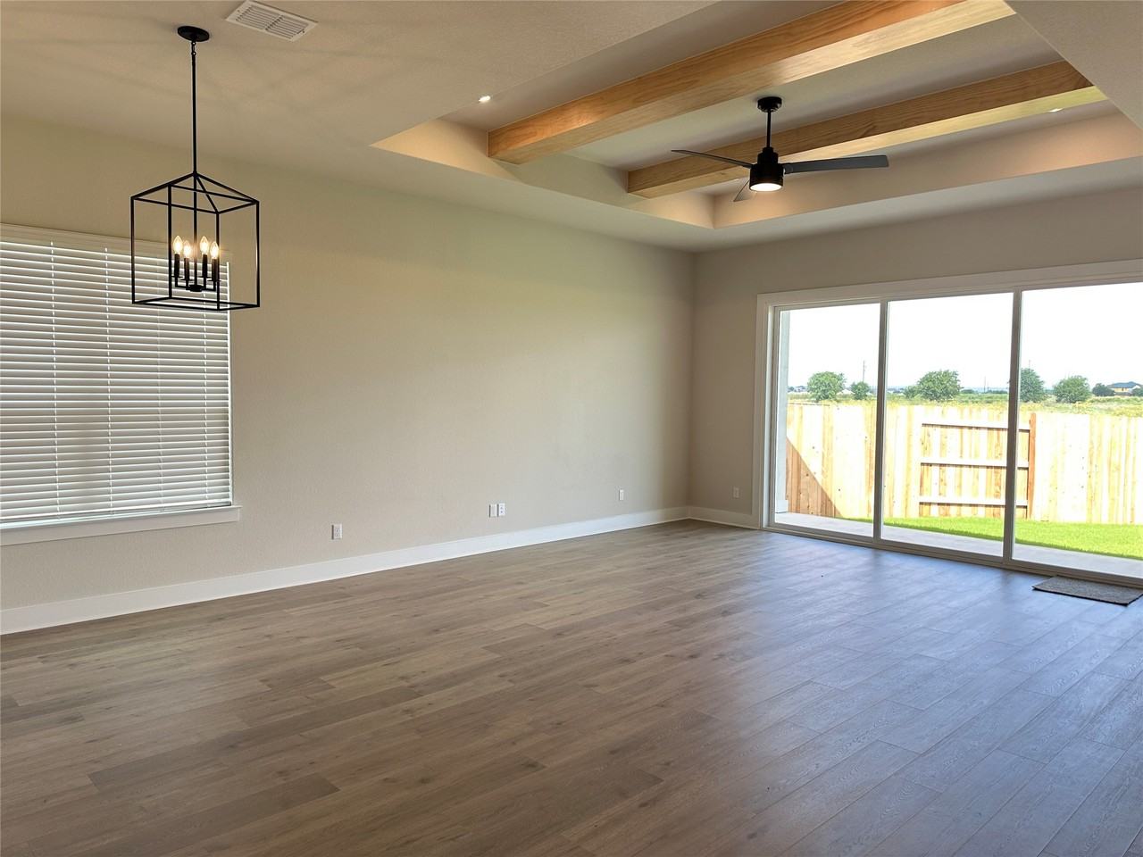 305 E Luna Blue Ln #305 - Photo 6 of 11