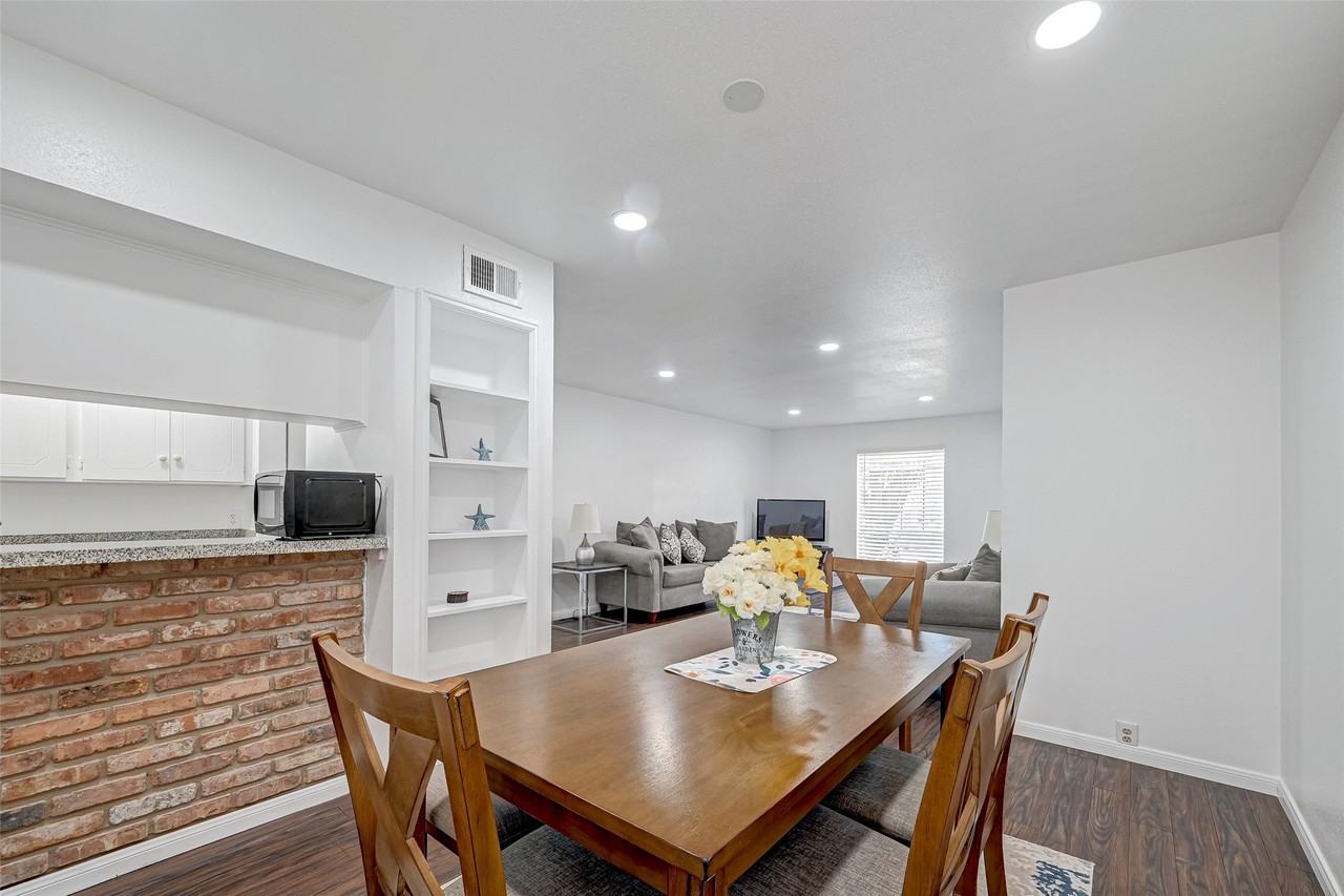 5863 Inwood Dr #5863-3 - Photo 5 of 34