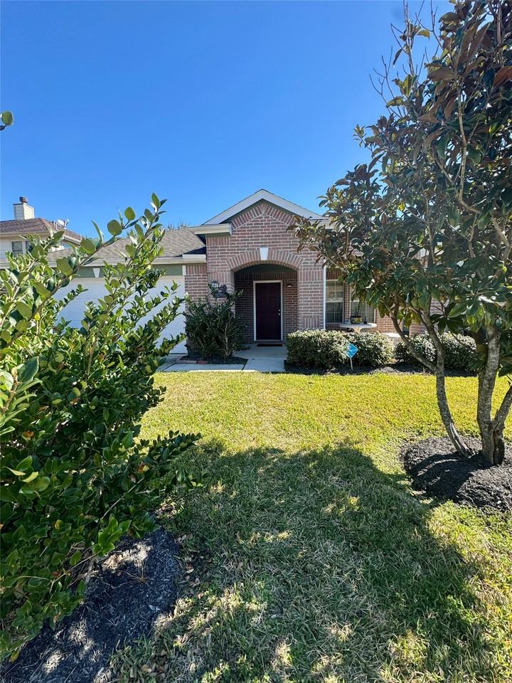 7130 Liberty Creek Trl #7130 - Photo 3 of 9