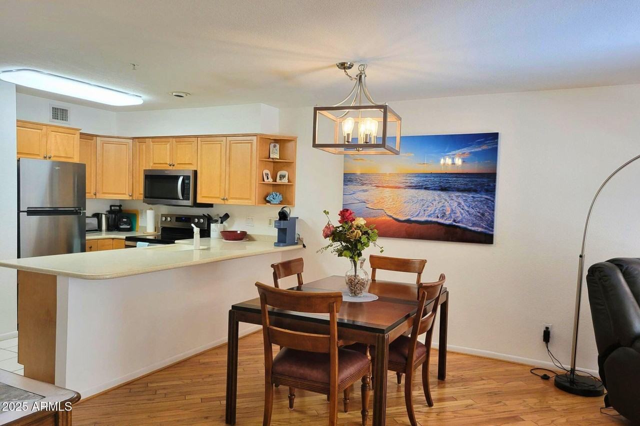 10080 E Mountain View Rd #10080-127 - Photo 6 of 22