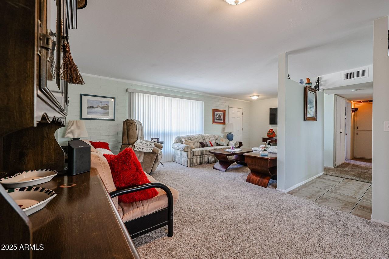 10955 W Connecticut Ave #10955 - Photo 6 of 25