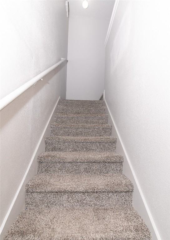 12931 Heyerdahl #12931 - Photo 2 of 28