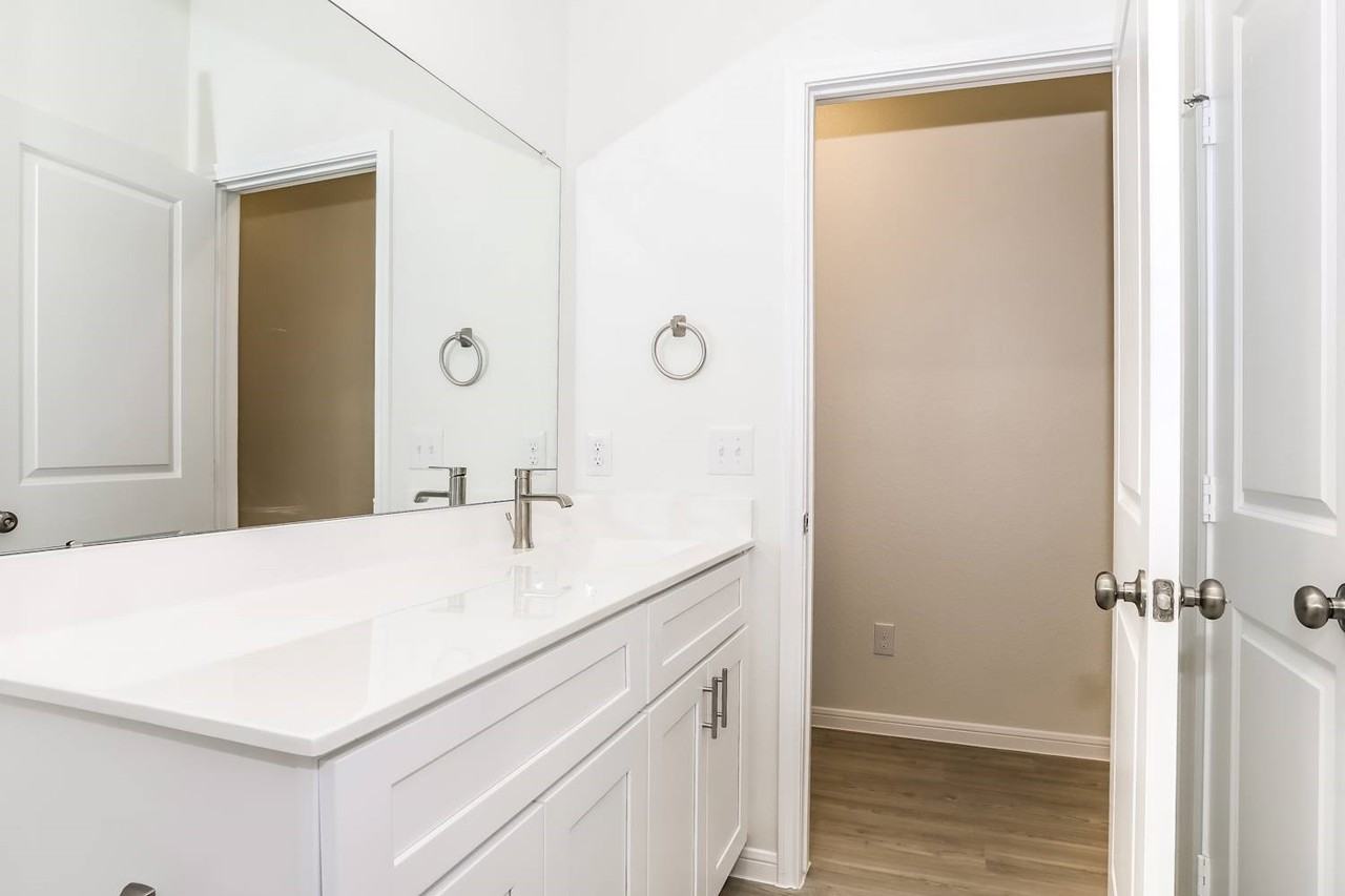 13506 Maltessa Dr #13506 - Photo 3 of 17