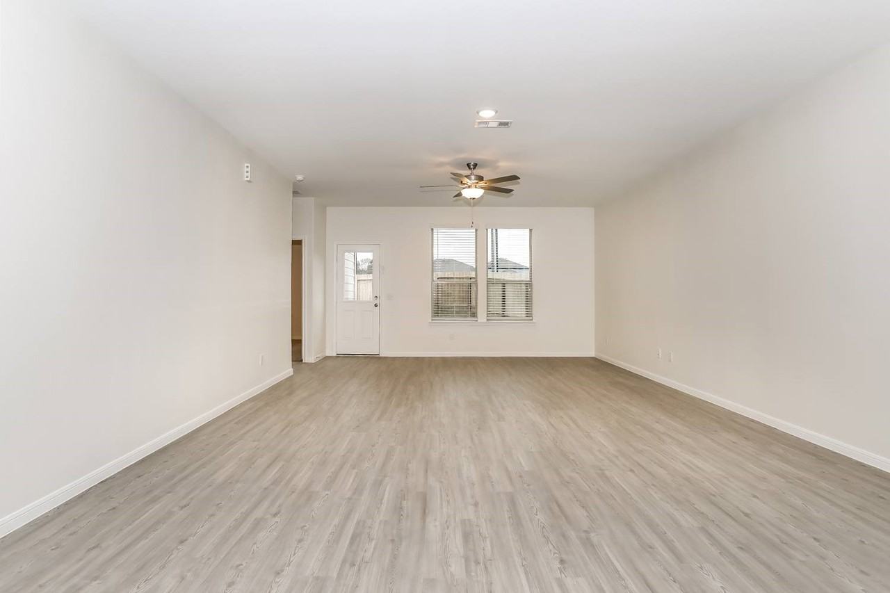 13506 Maltessa Dr #13506 - Photo 7 of 17