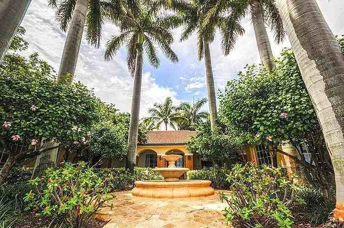 160 Yacht Club Way #160-206 - Photo 6 of 46