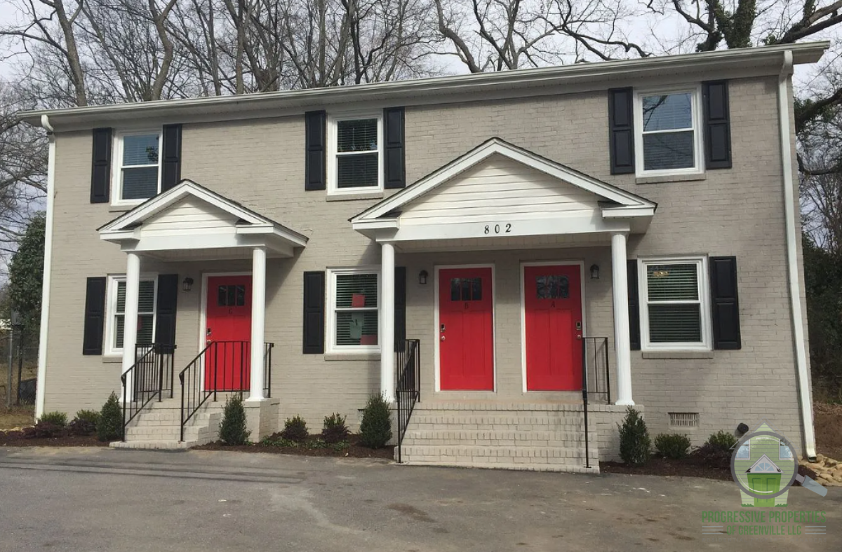 802 Hampton Ave #C - Photo 2 of 13