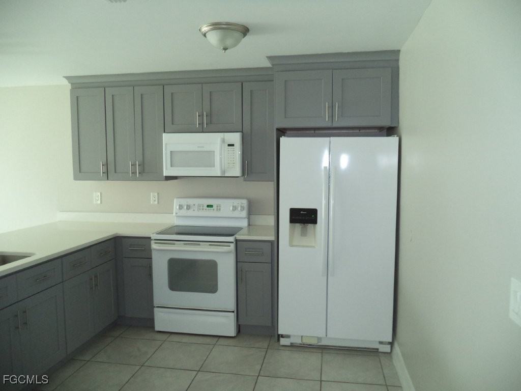 6062 Laurelwood Dr #6062 - Photo 5 of 7