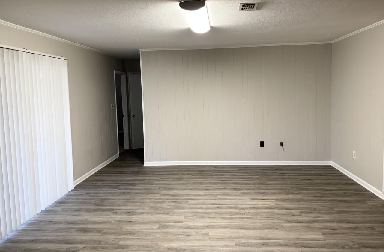 41 Maple Ave #41 - Photo 3 of 12