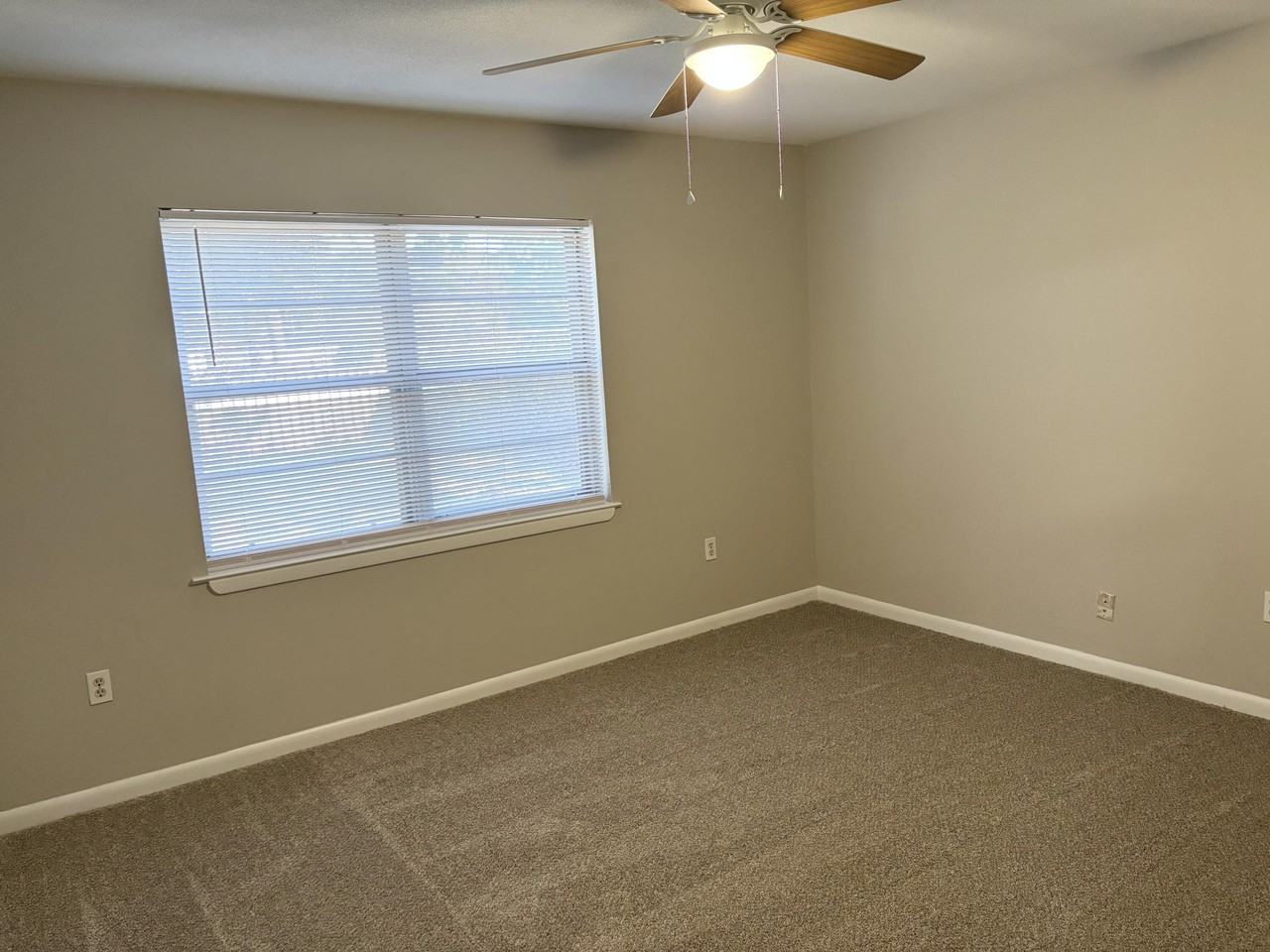 41 Maple Ave #41 - Photo 6 of 12