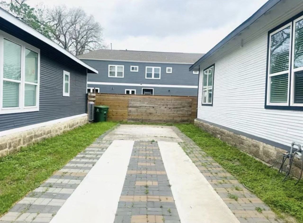 2400 Burkett St #2400 - Photo 6 of 11