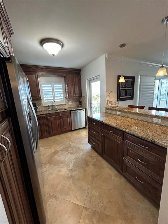 1200 Hibiscus Ave #1200-702 - Photo 5 of 42