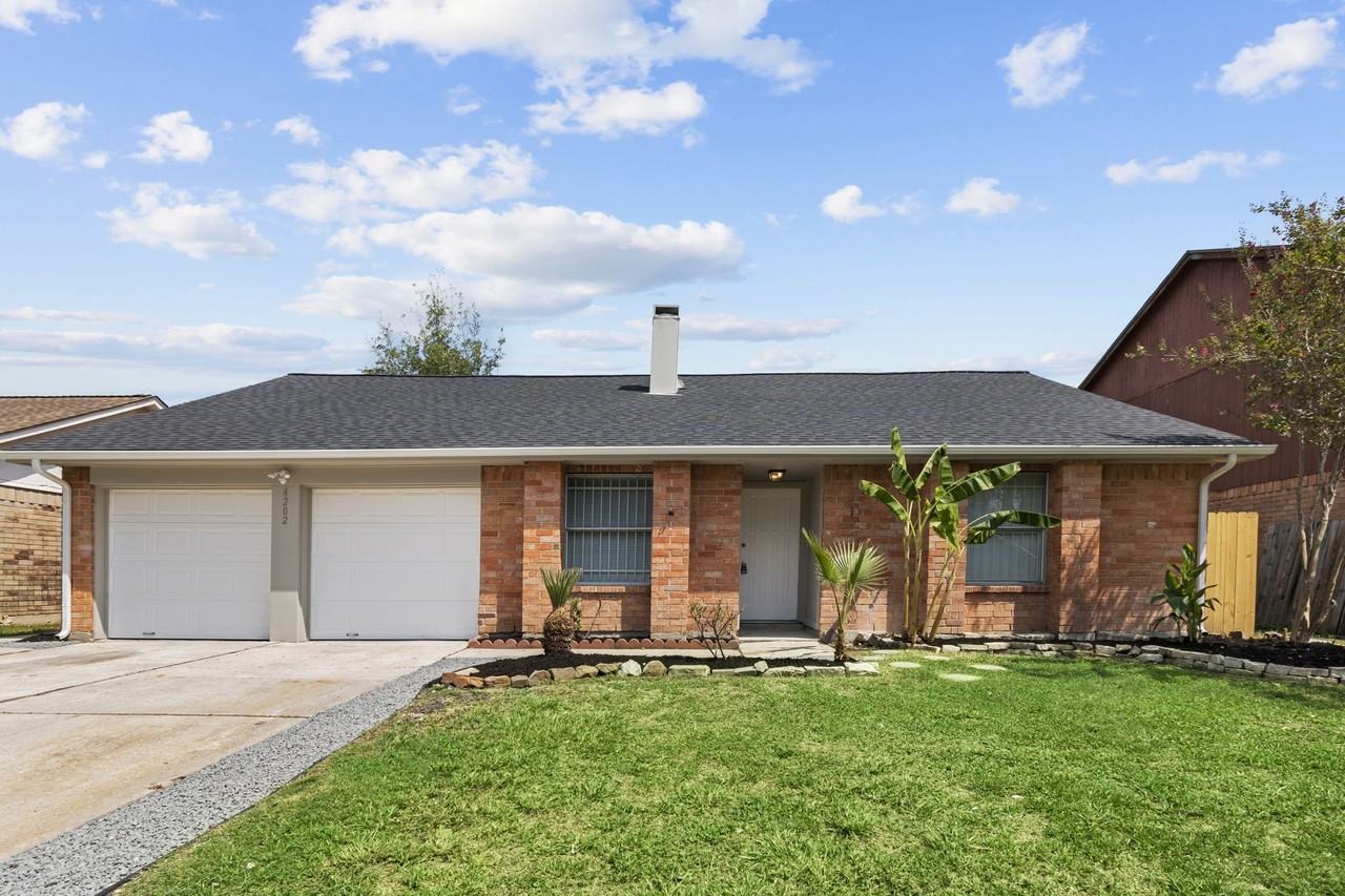 4202 Brandemere Way St #4202 - Photo 2 of 21