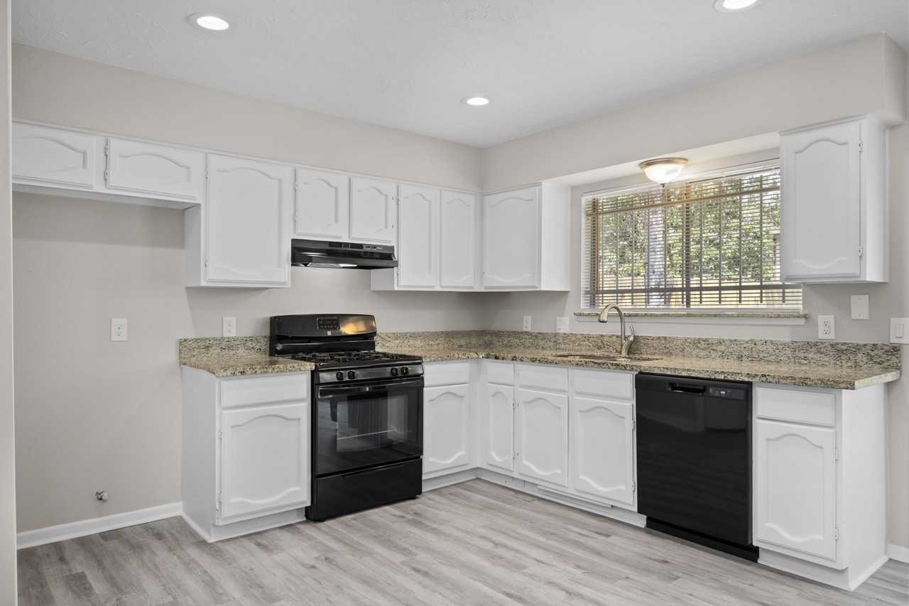 4202 Brandemere Way St #4202 - Photo 5 of 21