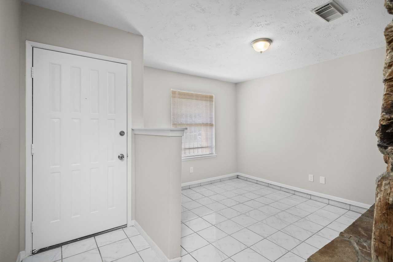 4202 Brandemere Way St #4202 - Photo 6 of 21