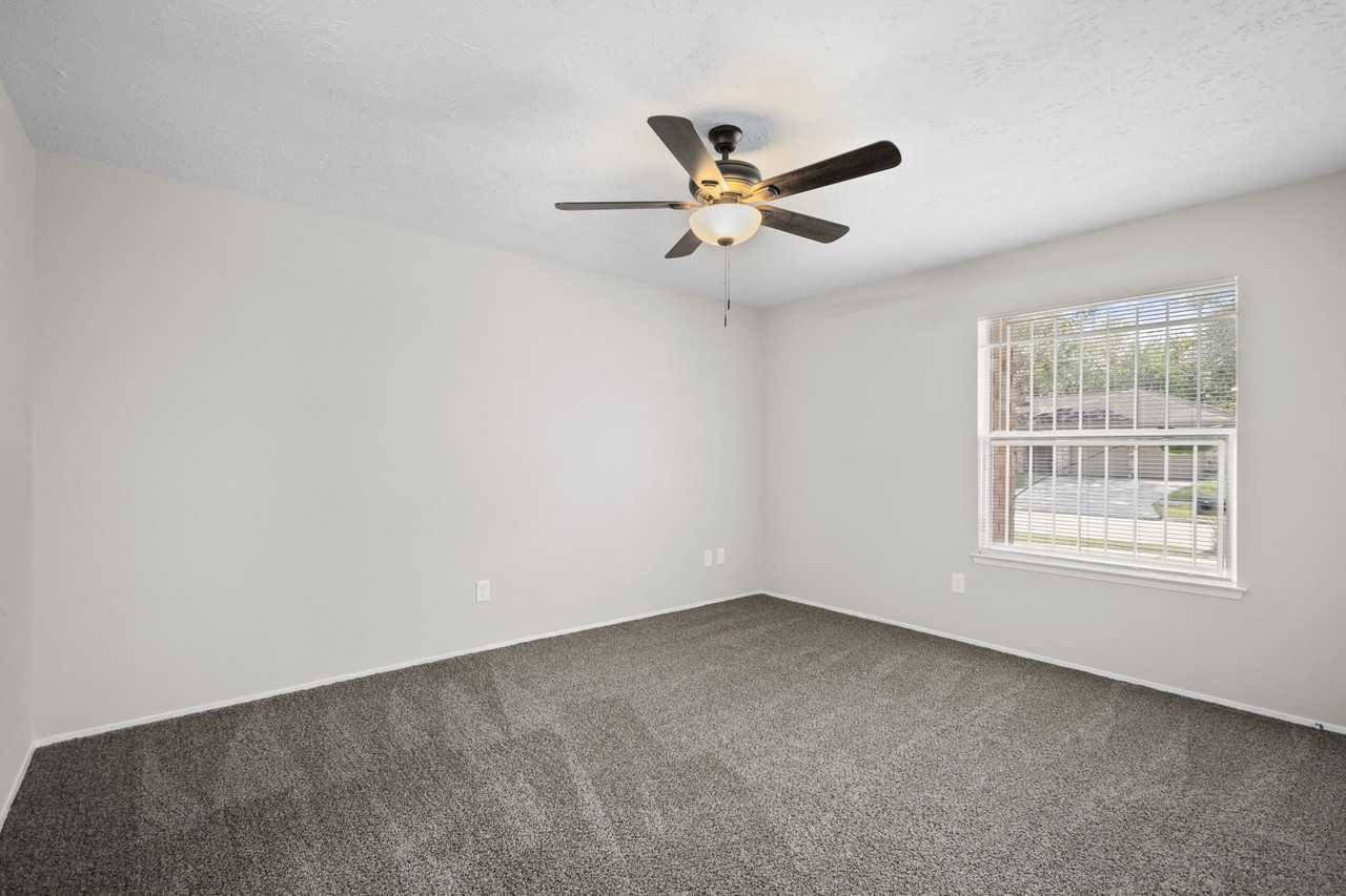 4202 Brandemere Way St #4202 - Photo 7 of 21