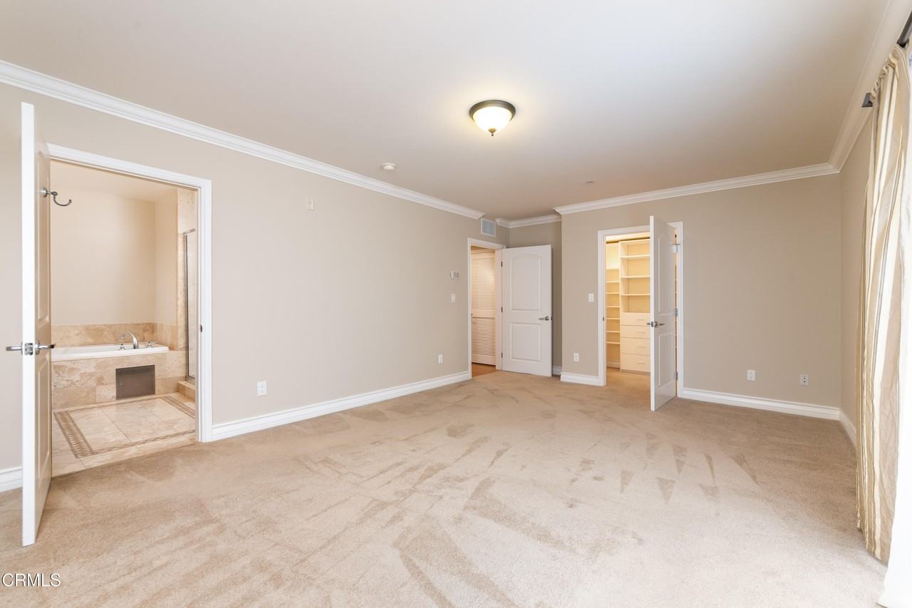 1828 Glendon Ave #1828-101 - Photo 6 of 38