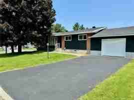 featured image of 44 Sherry Lane #B