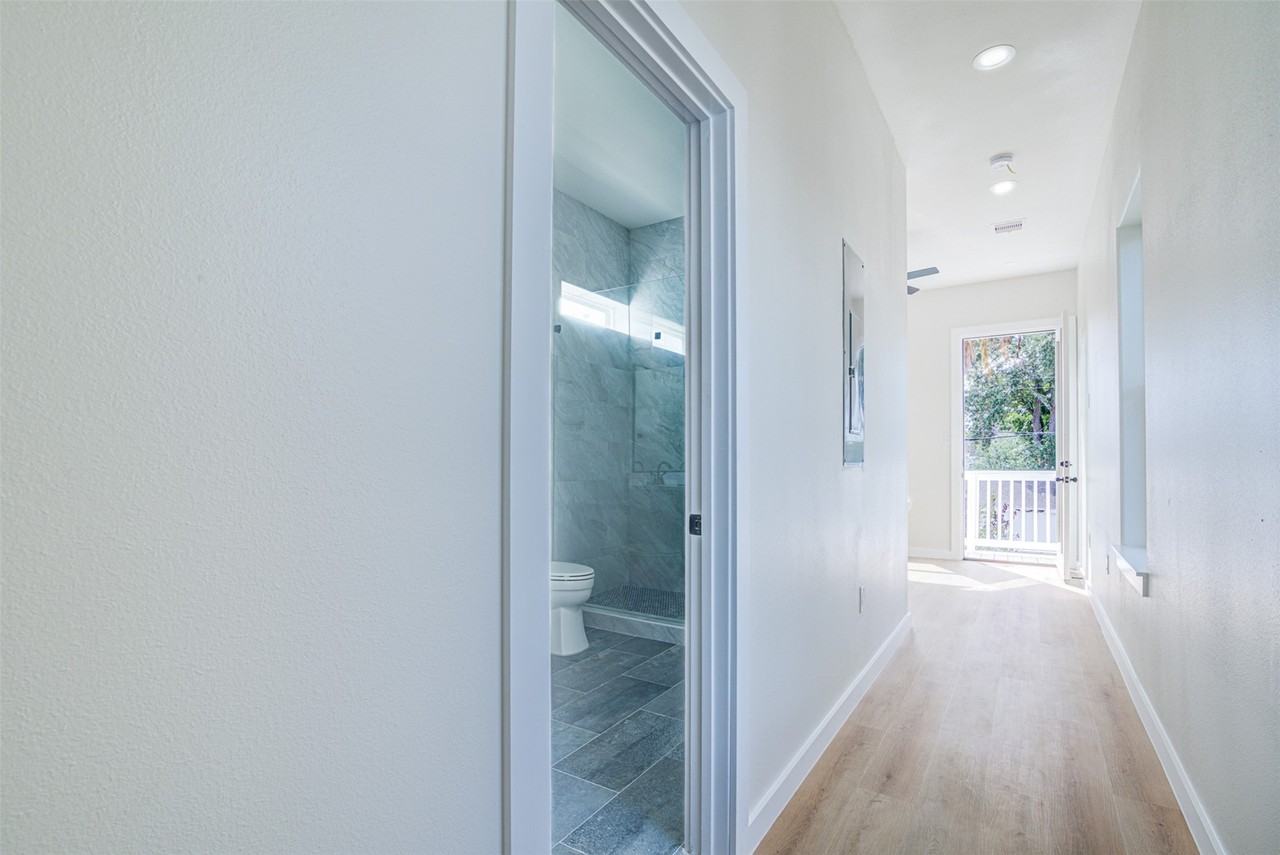 4025 Avenue M #4025 - Photo 3 of 43