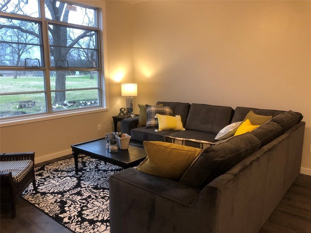 809 Vance St #809 - Photo 7 of 10