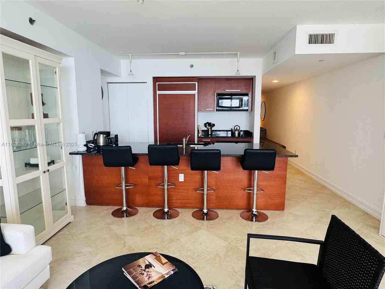 Oceanside #1830-2605 - Photo 5 of 38