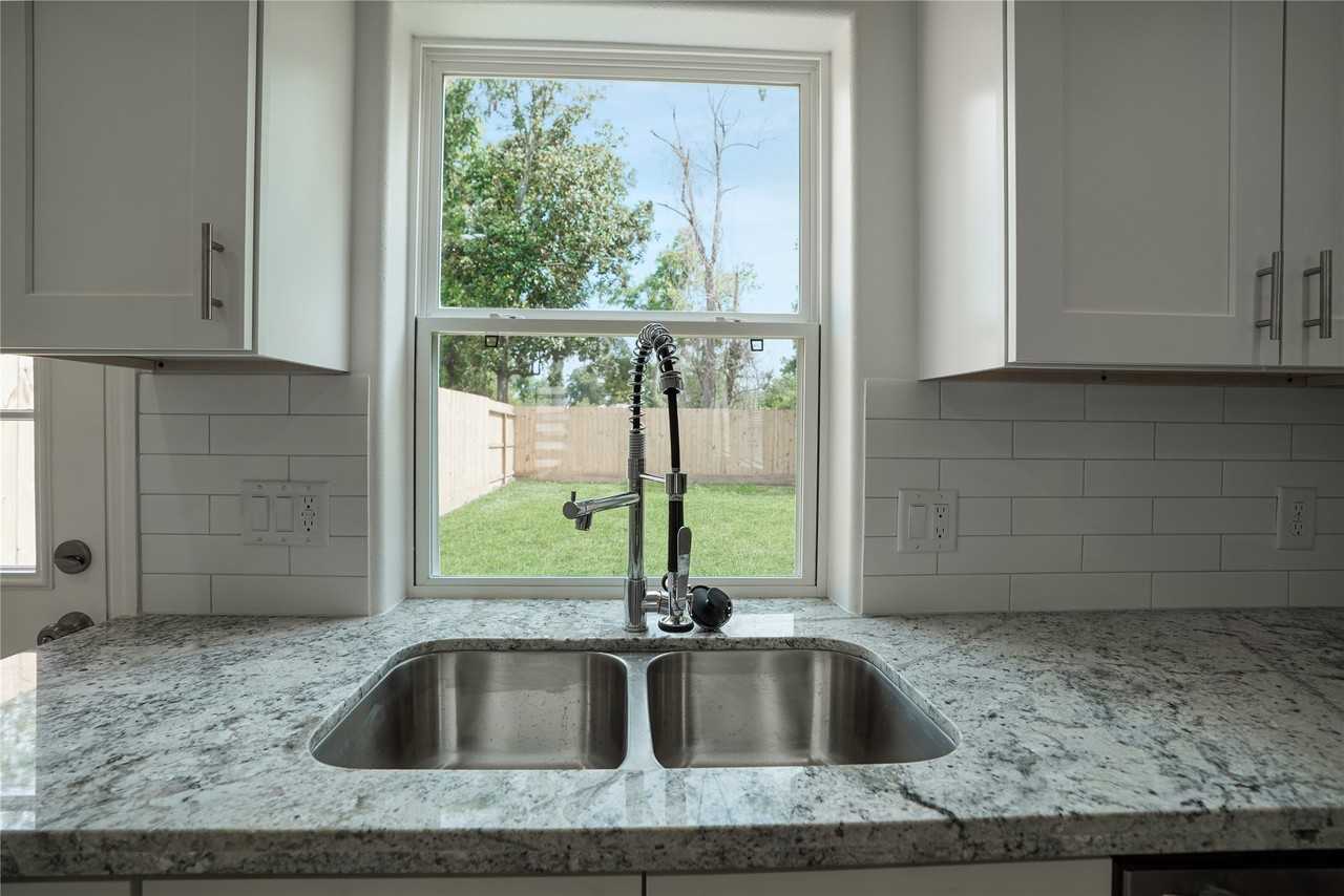 7914 Laura Koppe Rd #7914B - Photo 2 of 14