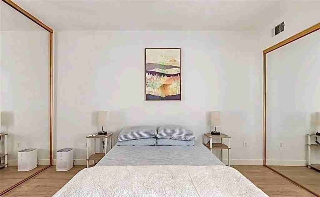 1621 Hotel Cir S #1621 - Photo 6 of 9