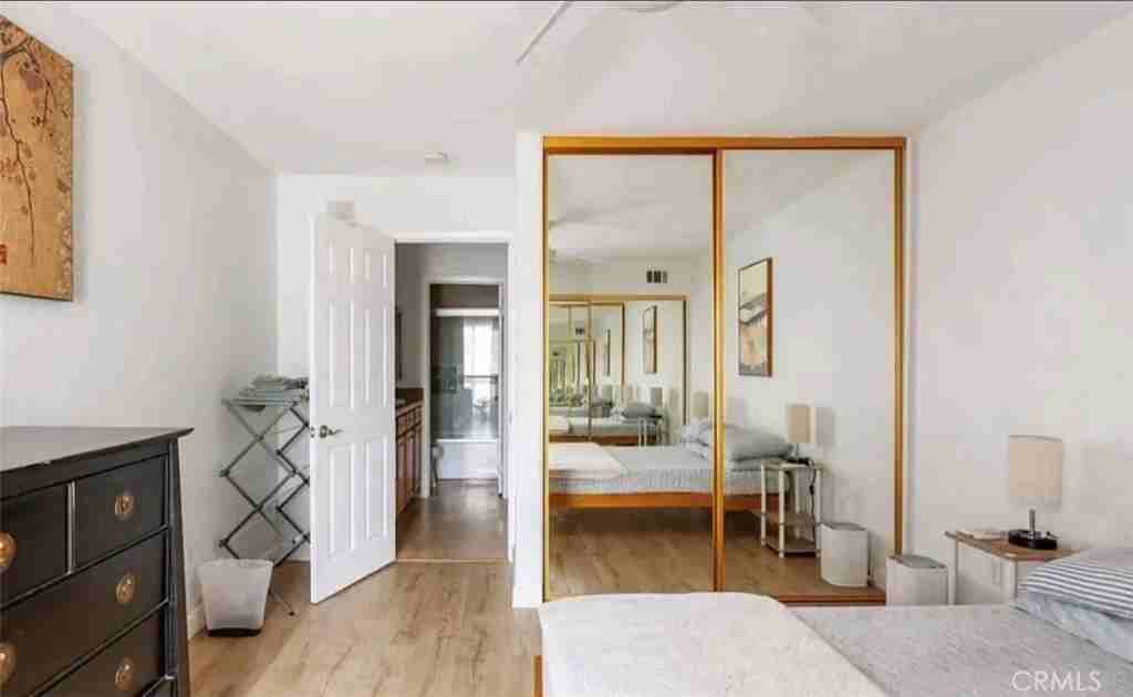 1621 Hotel Cir S #1621 - Photo 7 of 9