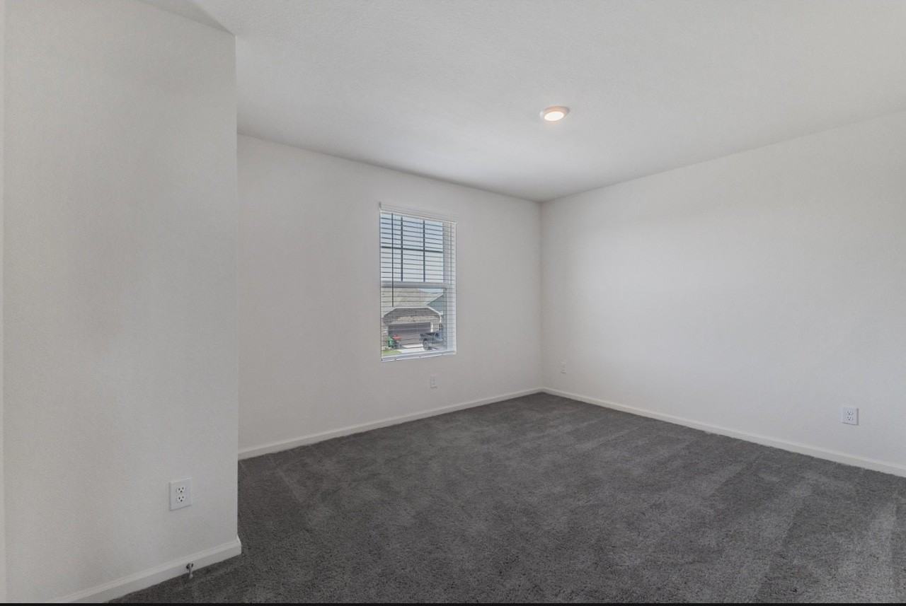 27235 Blue Pool Dr #27235 - Photo 3 of 13