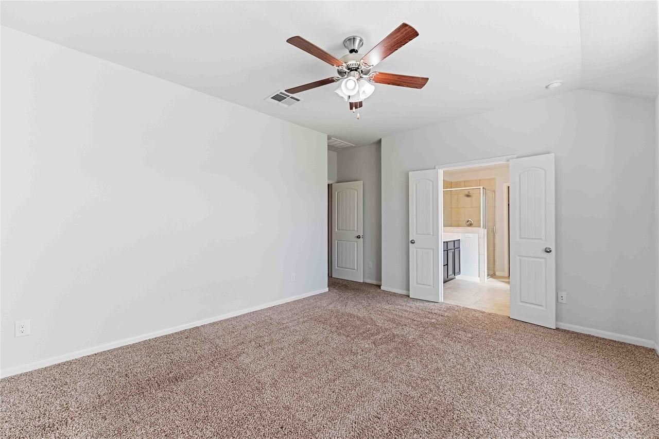 7326 Cypress Shumard Oak Dr #7326 - Photo 3 of 26