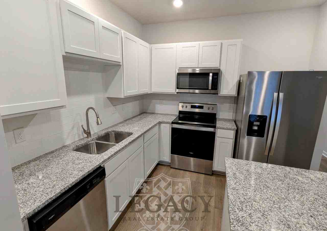 1005 Marcy Lndg #1 - Photo 5 of 13