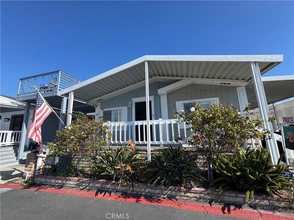 21851 Newland St #21851 - Photo 3 of 39