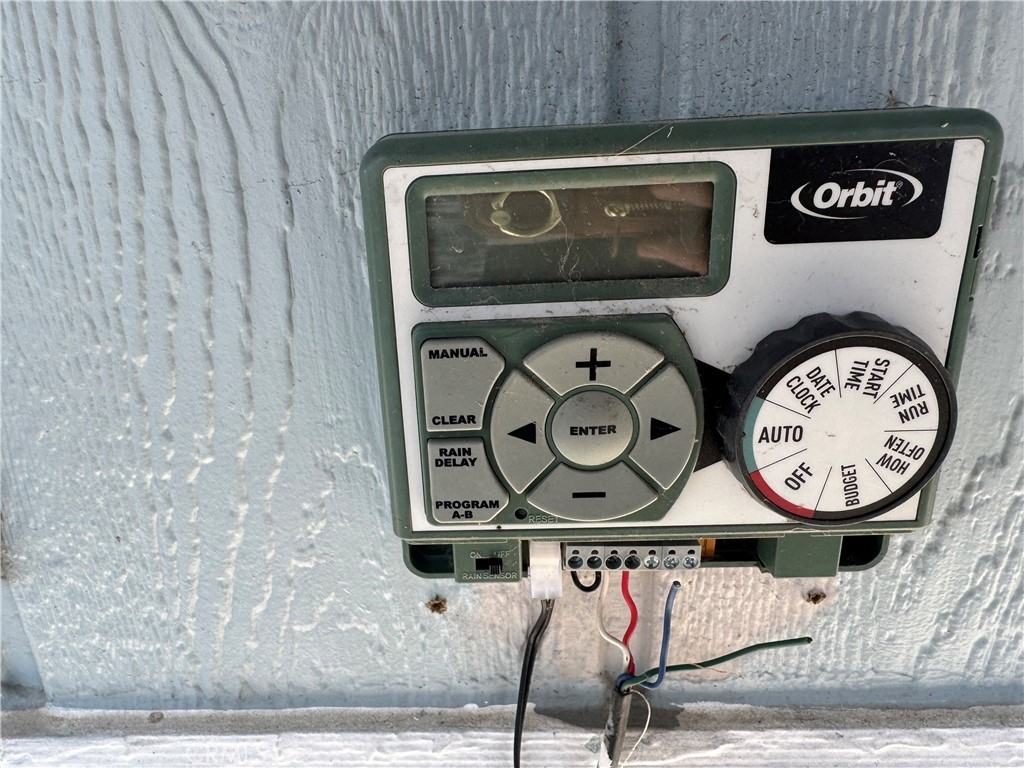 21851 Newland St #21851 - Photo 6 of 39