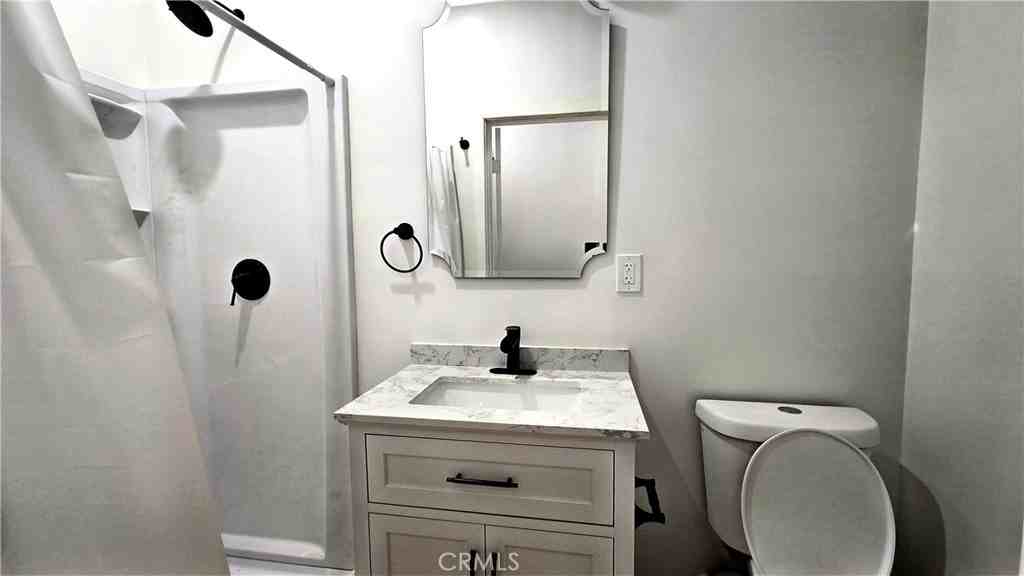 1034 Beacon Ave #1034-1034 - Photo 2 of 9