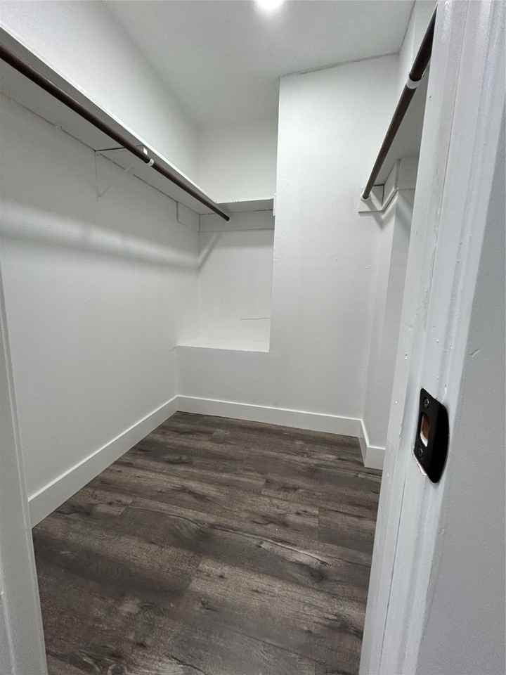 8523 Riverside Walk Ln #8523 - Photo 5 of 24