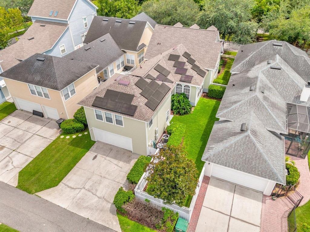 604 Nadina Pl #604 - Photo 3 of 38