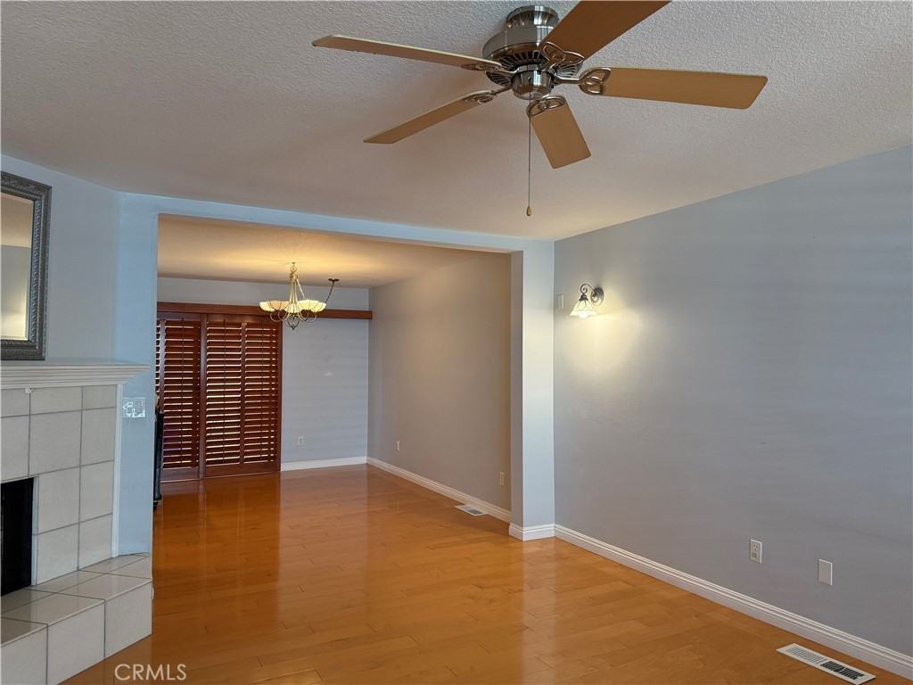 676 Shepard St #676 - Photo 3 of 25