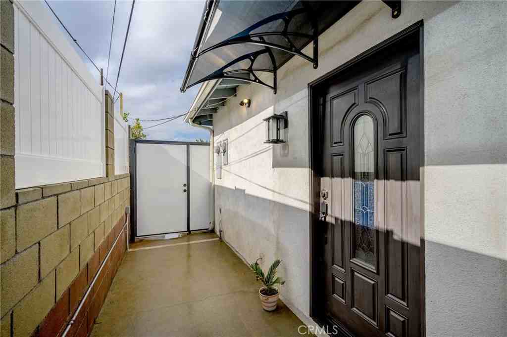 11040 Nassau Ave #11040