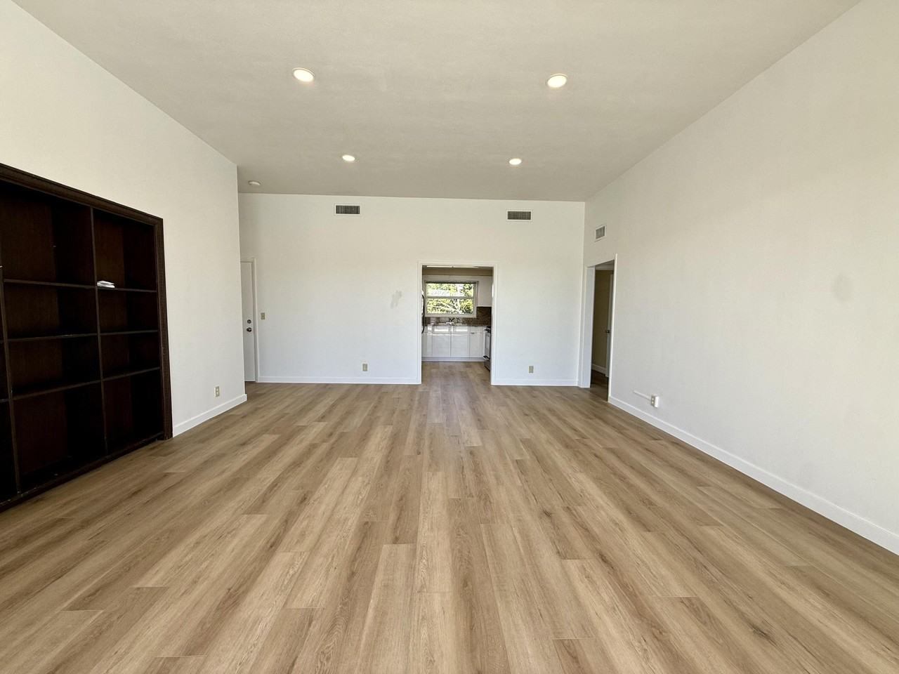 1165 E Atlantic Ave #1165A - Photo 4 of 30