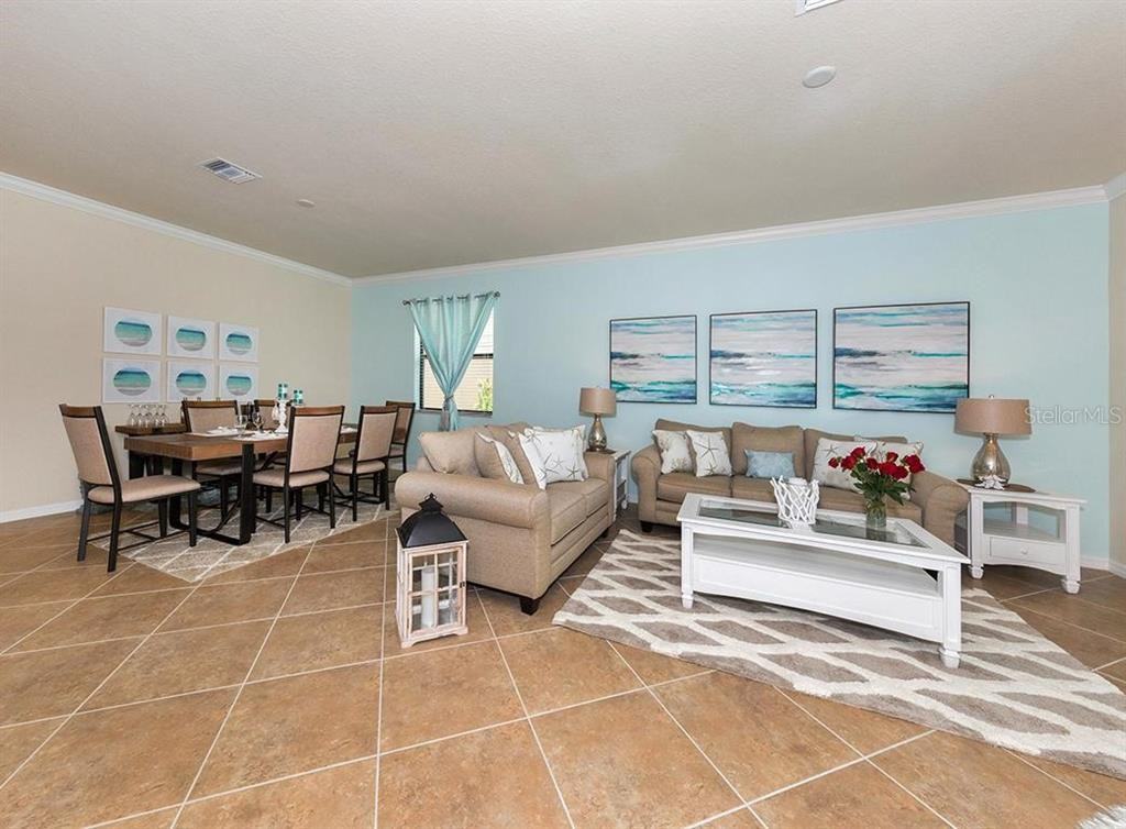 12400 Cinqueterre Dr #12400 - Photo 3 of 37