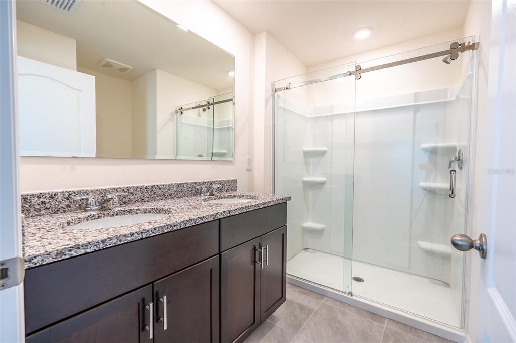 2006 Rankin St #2006 - Photo 2 of 33