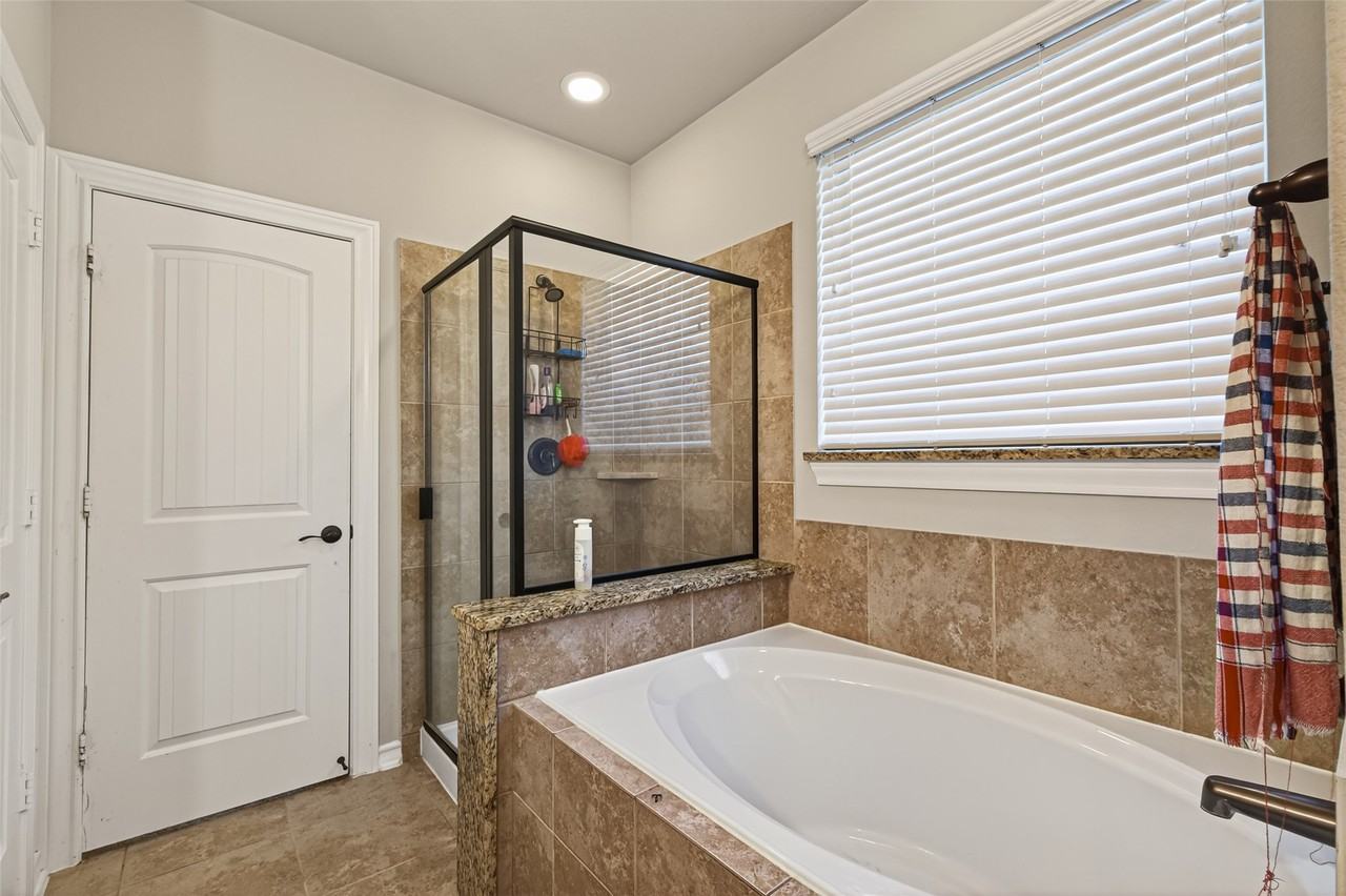 2310 Shannon Ct #2310 - Photo 2 of 50